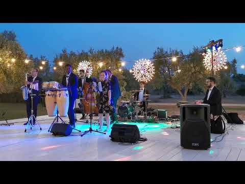 Apulia Wedding Music - Le Vent Nous Portera @ Masseria Don Luigi #fasano #weddinginitaly #puglia