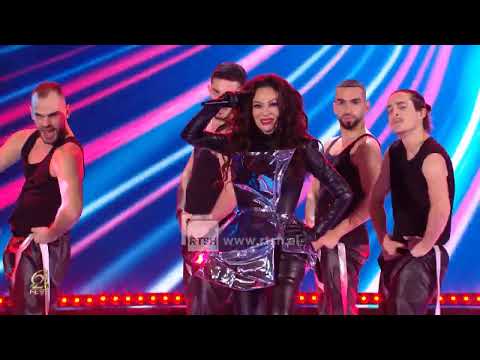 Adelina Ismaili - Zemrën nuk ta fal (Nata e Nostalgjisë) | Fest 62