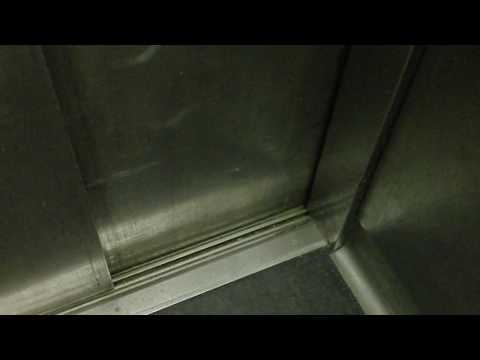 R and O Elevator at the Mayo Bldg