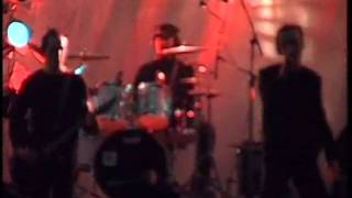 dreadful shadows Chains