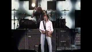 Paul McCartney + Dave Grohl and friends  - &quot;Cut Me Some Slack&quot; (Jam)