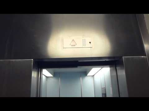 KONE Traction elevators @ Marievik Parking garage, Årstaängsvägen 9