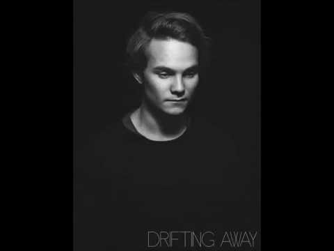 Rasmus Trinderup - Drifting Away
