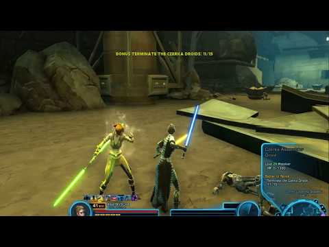 Fighting Czerka droids (Star Wars: Old Republic)