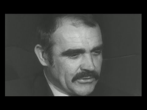 前007演員肖恩-康納利去世，享年90歲。 (Former 007 actor Sean Connery dies at 90)