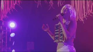 Miley Cyrus - Milky Milky Milk (Live at Milky Milky Milk Tour) [HD]