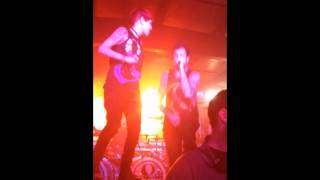 KtheFemaleScreamer Performing The Depths with Of Mice &amp; Men