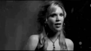 Alison Krauss - "Ghost In This House" [Music Video]