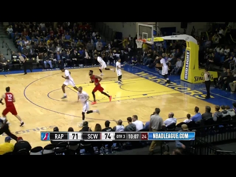 Highlights: CJ Leslie (19 points)  vs. the Warriors, 3/8/2017