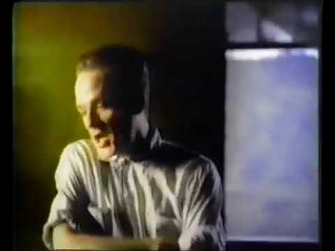 R.E.M. 1991-09-05 - MTV Video Music Awards, MTV, USA (Best Art Direction & Best Editing)