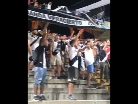 "Hinchada de Danubio en el CDS// fecha 3 campeonato Uruguay 2020" Barra: Los Danu Stones &bull; Club: Danubio