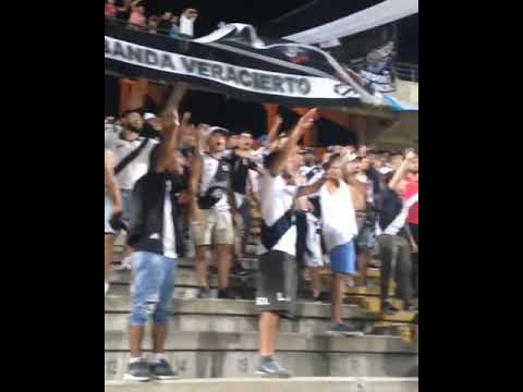 "Hinchada de Danubio en el CDS// fecha 3 campeonato Uruguay 2020" Barra: Los Danu Stones • Club: Danubio