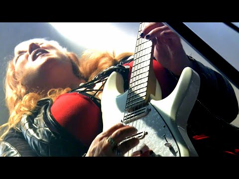 TARA LYNCH, ‘KRINGEWORTHY’ AT THE COCOA FACTORY, HELMOND NL, 2022