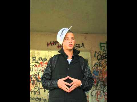 Devito Feat. Em Emej - Veceras (Prod. by Em Emej)