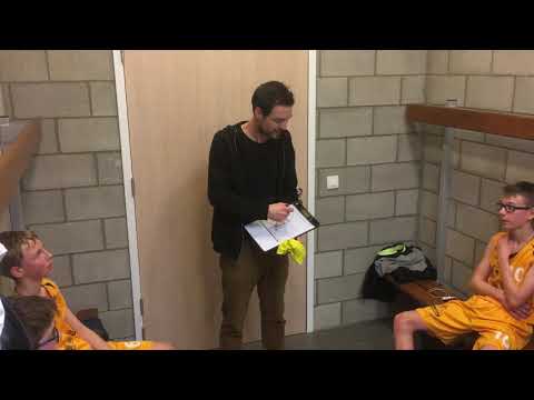 Deel 1.5 U16 Peer - Limb Uni: Kleedkamer na de match