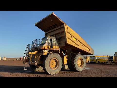 Item #5406363 - 2000 Cat 777D Off-Road End Dump Truck