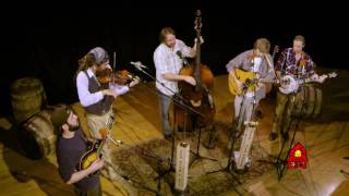11 Ramblin&#39; Gamblin&#39; Willie - Restless Leg Stringband