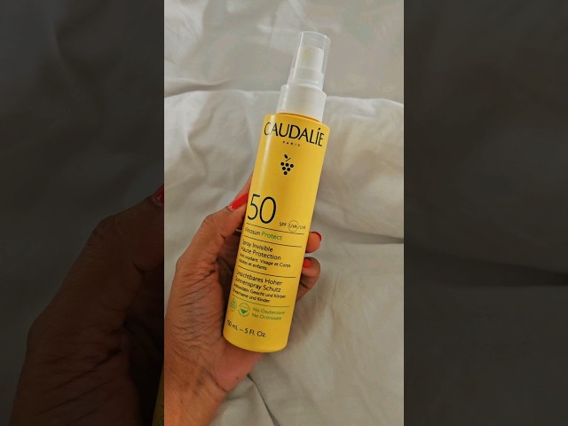 Vídeo relacionado con Caudalie Vinosun Protect SPF50+ Crema ligera de protección muy alta, 40 ml