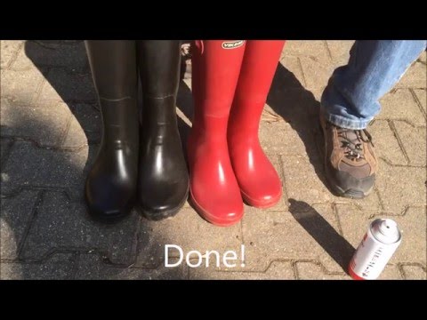 Cleaning natural rubber boots