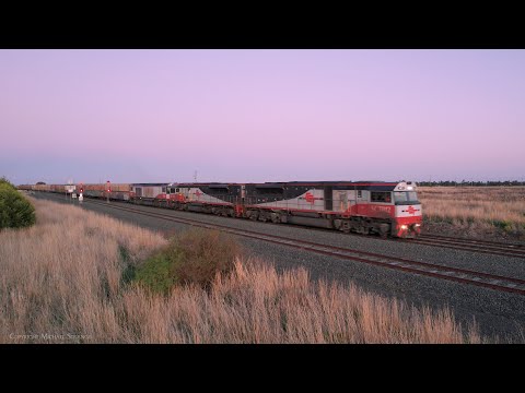 SCT012 Leading SCT 7MP9 Steel, Boxcars & Containers Train (13/5/2023) - PoathTV Australian Railways