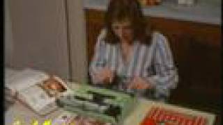 Comercial da Olivetti (1976) - Kate Lyra e Riva Nimitz
