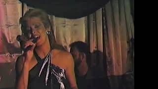 Vaughn Taylor Sings at Carlo's and Charlie's 4