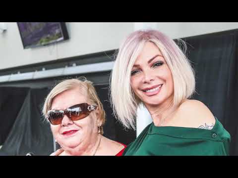 Paquita La Del Barrio y Marisela - El Golpe Traidor