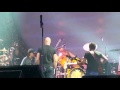Chris Daughtry singing PHOTOGRAPH with ...