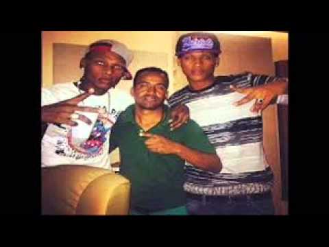 Quimico Ultra Mega Ft El Jodon -- Dos Balas Perdida (Masacre Pal Lapiz) 2015