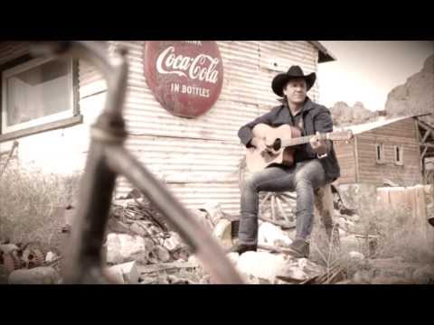 Cowboy nas madrugadas - Juliano Cezar (Clipe Oficial)