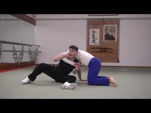 PROTECTING YOURSELF FROM THE GUILLOTINE TECHNIQUE DON'T BE AFRAID OF LEGS DIVING!! WRESTLING 101 ...