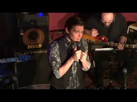 Singing Vampires / Christoph Apfelbeck - Can you feel the love tonight