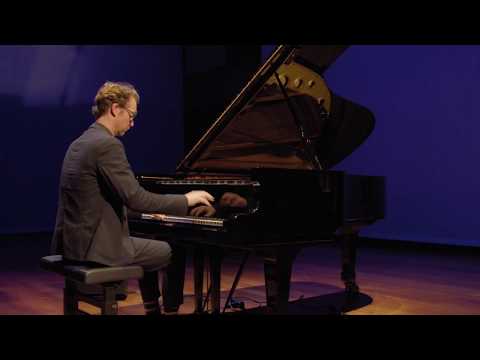 Philip Glass - Etude 2 by Kim Van den Brempt