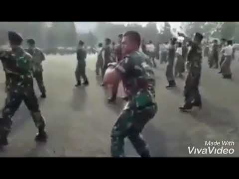 Mzee wa bwax usinishike