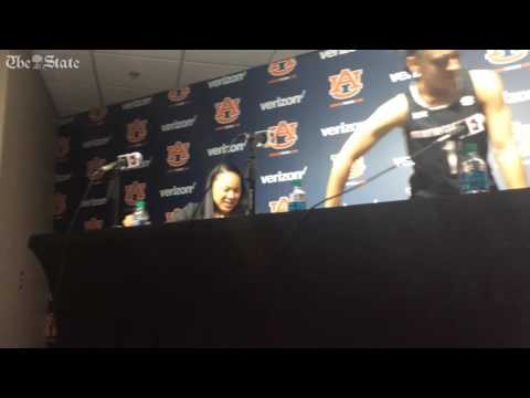 Gamecocks wrap win over Auburn