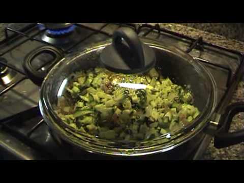 Spaghetti con guanciale, zucchine e zafferano (video ricetta n° 024)