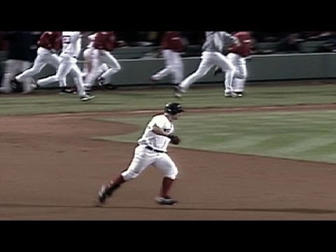 ALDS Gm3: Nixon blasts a walk-off homer in the 11th