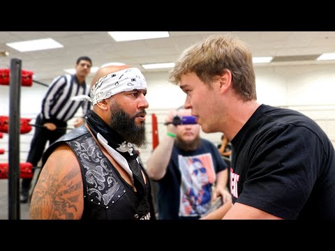 Psycho Wrestler Pressed Me!