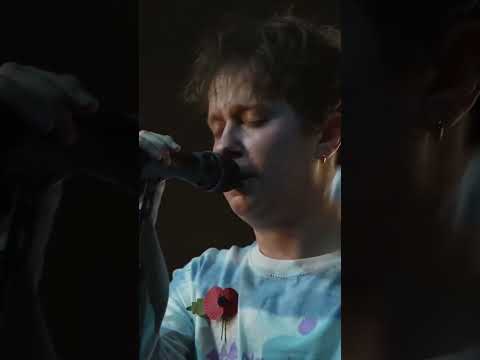 Thumbnail for :: Is Everybody Going Crazy? Live for Radio X a couple years back :: #nbt #nothingbutthieves #shorts by Nothing But Thieves