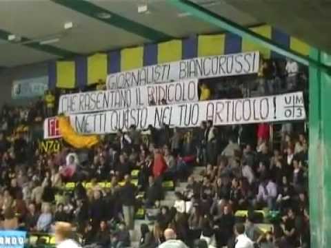2011-12 Mater Castellana Grotte - Cavriago 3-0: per chi non avesse capito lo striscione