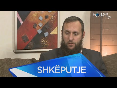 A u lejohet femrave të falen me trenerka? - Hoxhë Alaudin Abazi