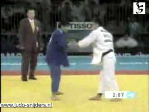 Judo 2006 Doha: Damdinsuren (MGL) - Atayev (KAZ) [-81kg].
