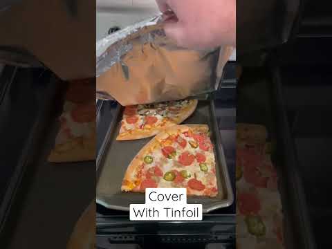 BEST WAY To Reheat LEFTOVER PIZZA ❗️🍕