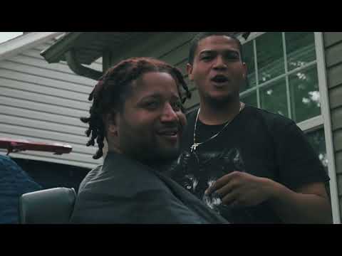 el flowky,  salgo de mi casa , video clompleto