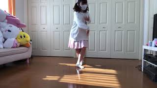 I've never danced,but I tried dancing to SuperM. (It's only at the beginning.)