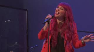 Suzie McNeil &amp; The Chain Reaction - &quot;Bobcaygeon&quot; Live at the Sanderson Centre