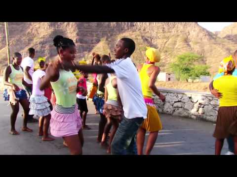 CECÍLIA VICENTE   DISCRIMINAÇÃO official HD 2012