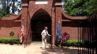 preview picture of video 'General George Washington's tomb at Mount Vernon VA'