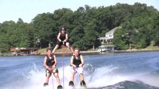 preview picture of video 'Water Skiing Pyramid!'