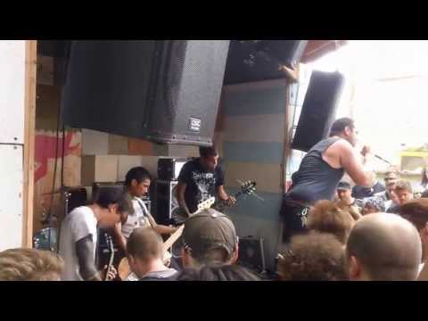 CØNDITIØN - BOMBED OUT - CHAOS IN TEJAS 2013
